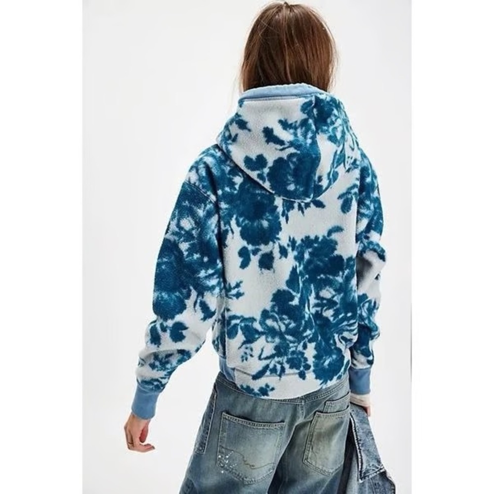 3253. FREE PEOPLE With Love Sweatshirt in Chambray combo Sz XS NWT $128 - Picture 5 of 7